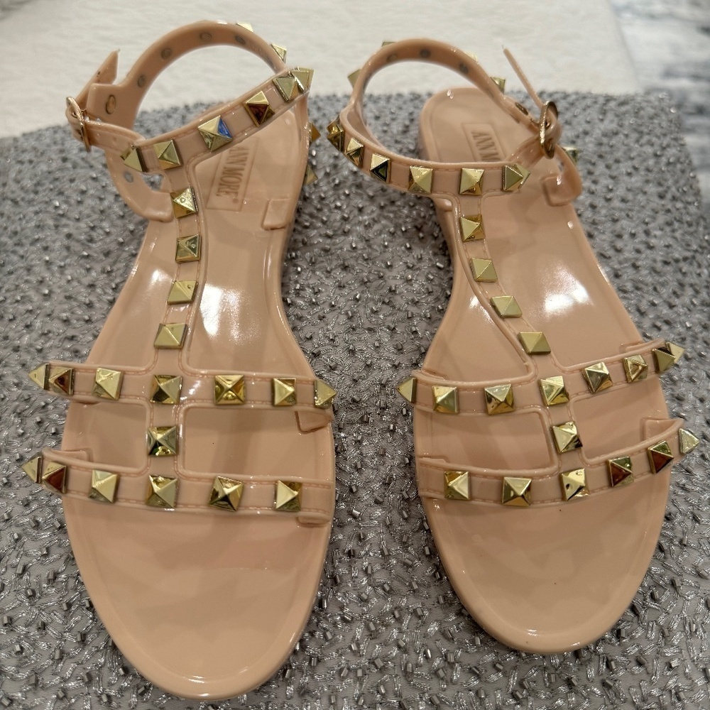 Jelly shoes! Look alike ROCK STAR Studs. Size 39Eu/8US* BEIGE/CREAM